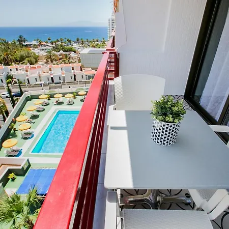 Stylish & Modern 2 Bedroom In Olympia Playa Americas