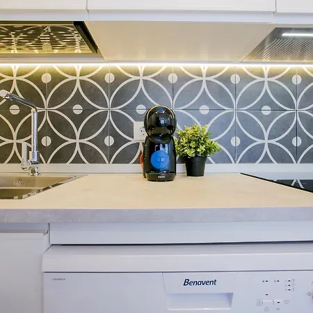 Stylish & Modern 2 Bedroom In Olympia Playa Americas Apartment Playa de las Americas (Tenerife)