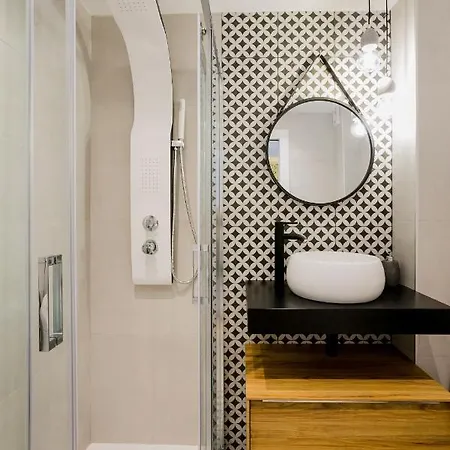 Stylish & Modern 2 Bedroom In Olympia Playa Americas *