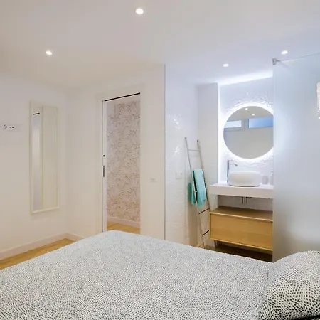 Stylish & Modern 2 Bedroom In Olympia Playa Americas Apartment Playa de las Americas (Tenerife)